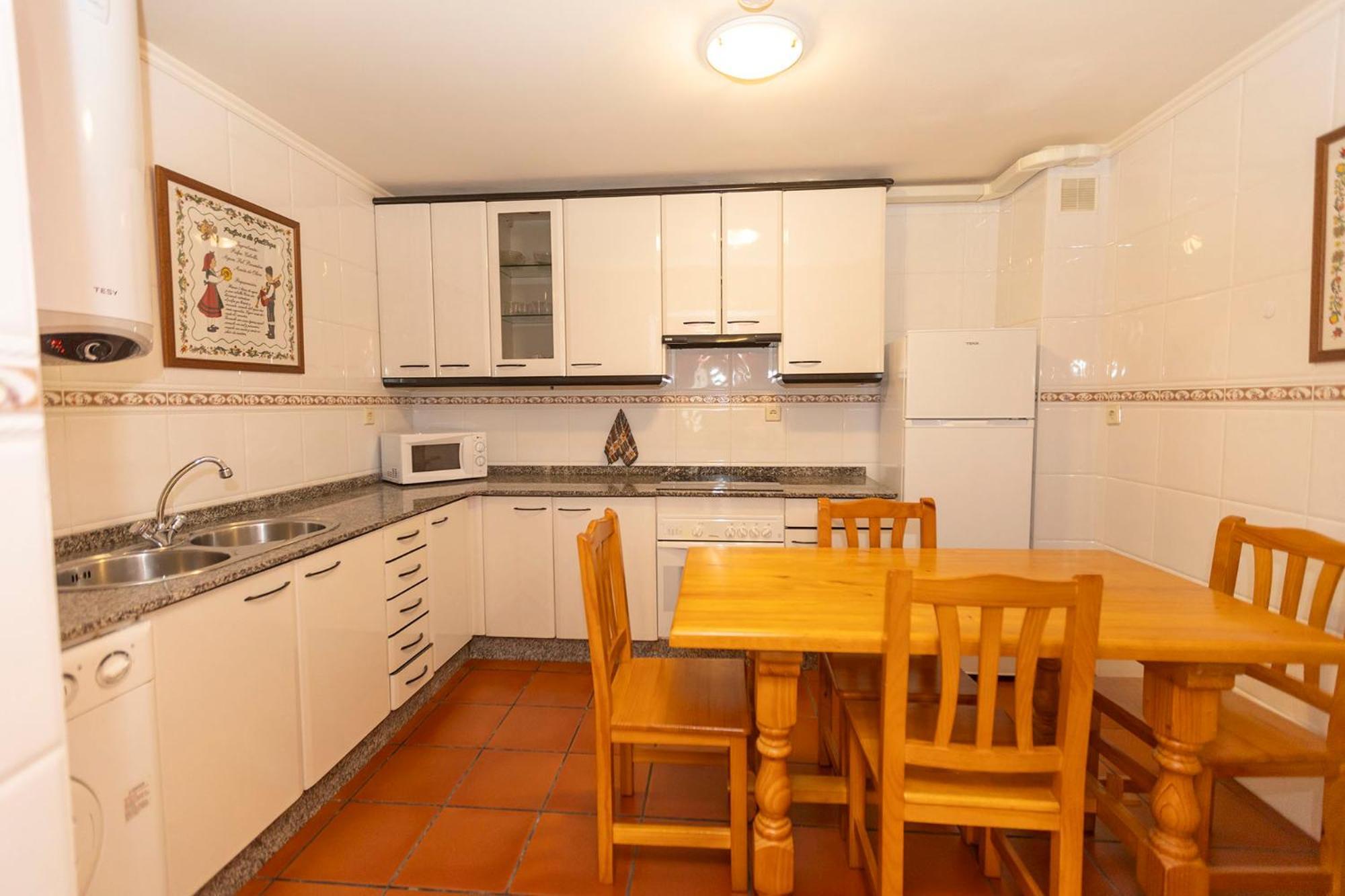 Escuder Apartamentos Turisticos รีบาเดโอ ภายนอก รูปภาพ