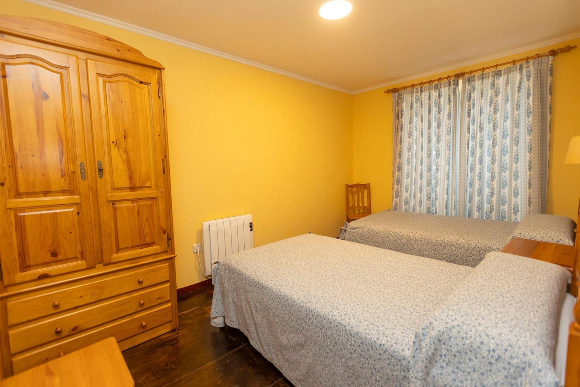 Escuder Apartamentos Turisticos รีบาเดโอ ภายนอก รูปภาพ