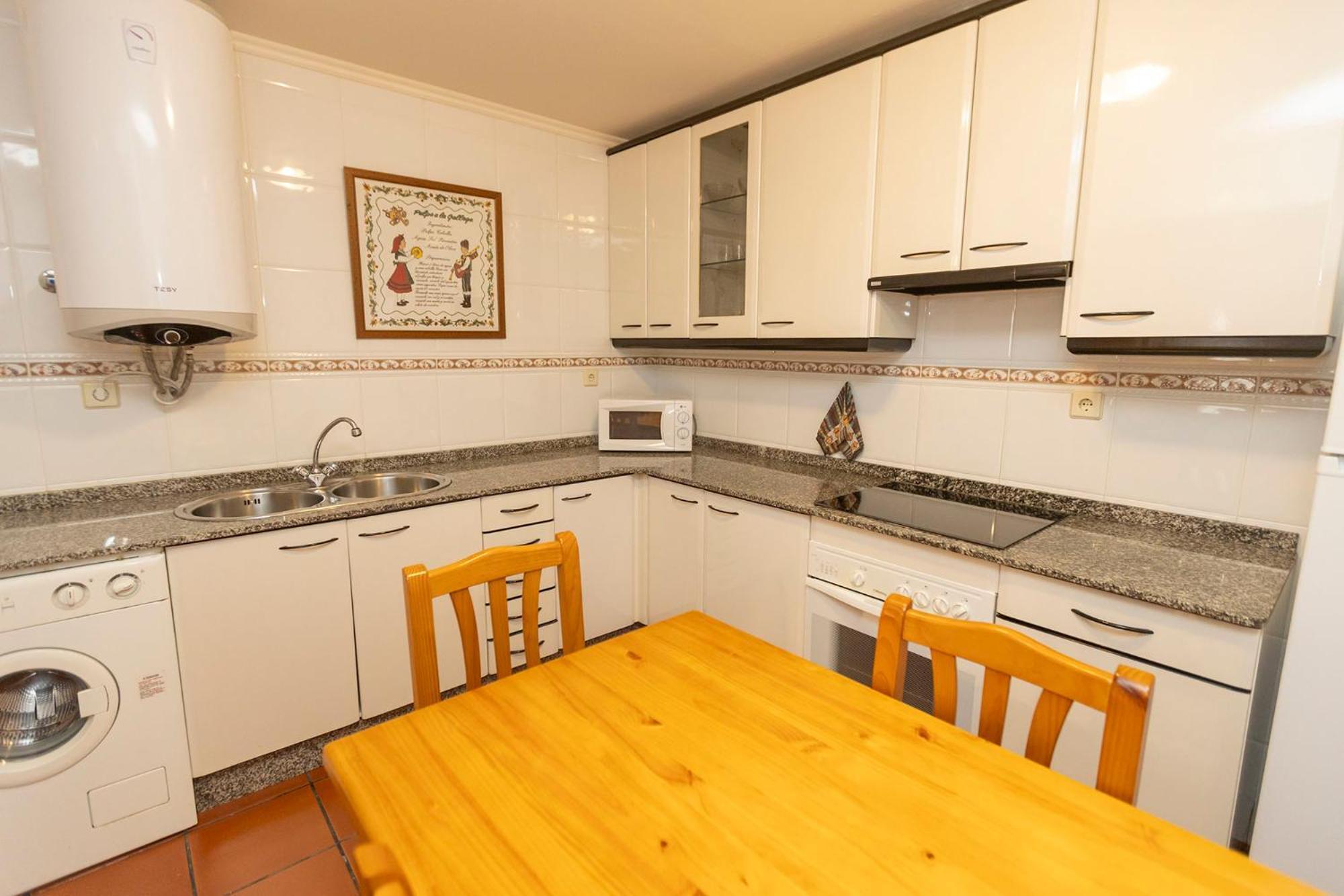 Escuder Apartamentos Turisticos รีบาเดโอ ภายนอก รูปภาพ