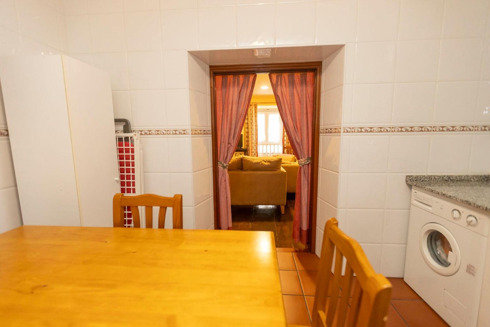 Escuder Apartamentos Turisticos รีบาเดโอ ภายนอก รูปภาพ