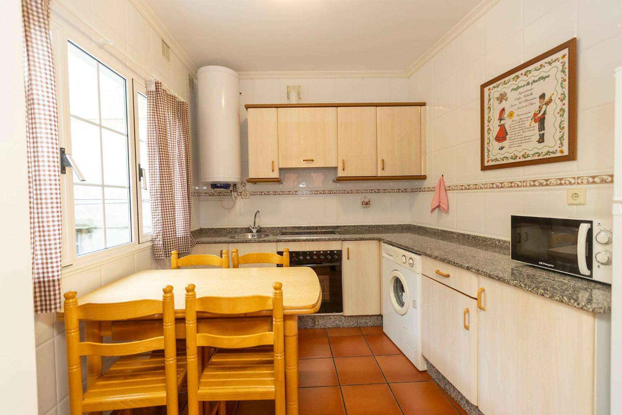 Escuder Apartamentos Turisticos รีบาเดโอ ภายนอก รูปภาพ